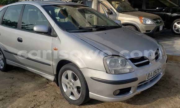 Sayi Na hannu Nissan Tino Azurfa Mota in Cotonou a Benin Sayi Na hannu Nissan Tino Azurfa Mota in Cotonou a Benin