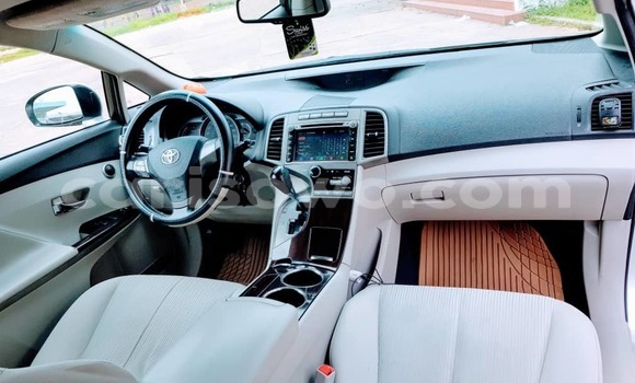 Buy New Toyota Venza Silver Car in Cotonou in Benign Buy New Toyota Venza Silver Car in Cotonou in Benign