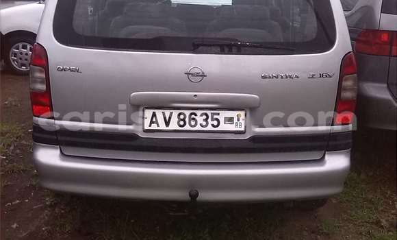 Ra Àlòkù Opel Sintra Silver Ọkọ̀ in Cotonou ni Benin Ra Àlòkù Opel Sintra Silver Ọkọ̀ in Cotonou ni Benin