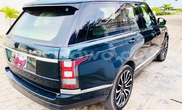 Acheter Neuf Voiture Land Rover Range Rover Vogue Vert à Cotonou, Benin Acheter Neuf Voiture Land Rover Range Rover Vogue Vert à Cotonou, Benin
