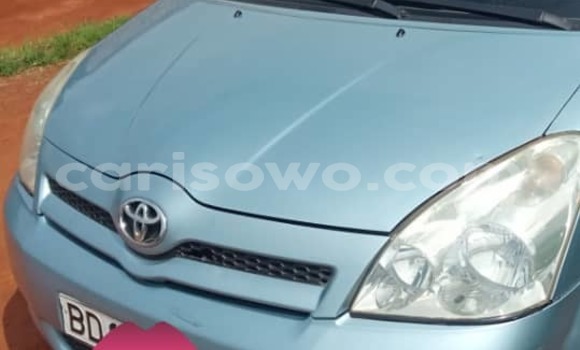 Sayi Na hannu Toyota Verso Blue Mota in Cotonou a Benin Sayi Na hannu Toyota Verso Blue Mota in Cotonou a Benin