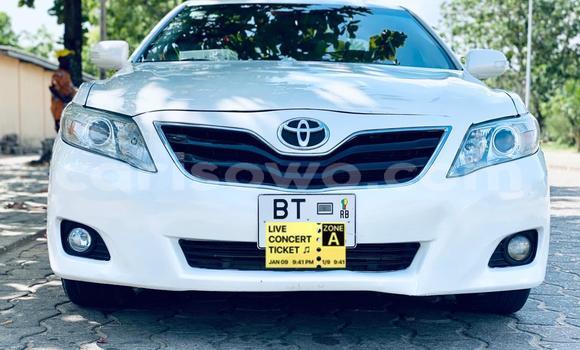 Acheter Neuf Voiture Toyota Camry Blanc à Cotonou, Benin Acheter Neuf Voiture Toyota Camry Blanc à Cotonou, Benin