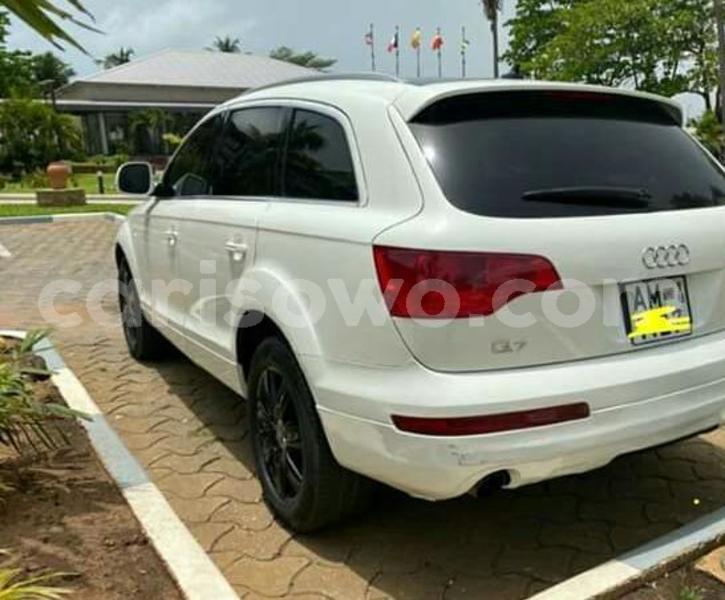 Big with watermark audi q7 benign cotonou 9092