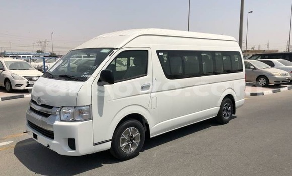 Buy New Toyota Hiace White Car in Import - Dubai in Benign Buy New Toyota Hiace White Car in Import - Dubai in Benign