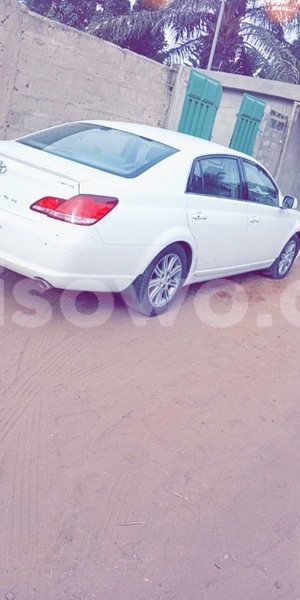 Big with watermark toyota avalon benin cotonou 9138