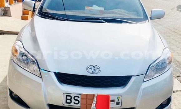 Acheter Neuf Voiture Toyota Matrix Gris à Cotonou, Benin Acheter Neuf Voiture Toyota Matrix Gris à Cotonou, Benin