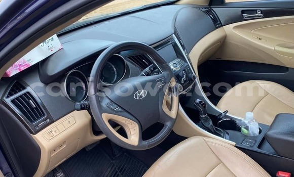 Ra Àlòkù Hyundai Sonata Blue Ọkọ̀ in Cotonou ni Benin Ra Àlòkù Hyundai Sonata Blue Ọkọ̀ in Cotonou ni Benin