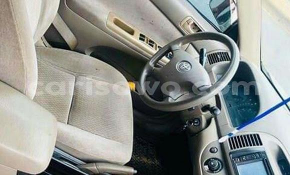 Ra Àlòkù Toyota Camry Silver Ọkọ̀ in Cotonou ni Benin Ra Àlòkù Toyota Camry Silver Ọkọ̀ in Cotonou ni Benin