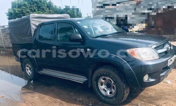 Ra Tuntun Toyota Hilux Black Ọkọ̀ in Cotonou ni Benin Ra Tuntun Toyota Hilux Black Ọkọ̀ in Cotonou ni Benin