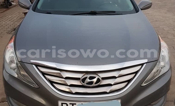 Sayi Na hannu Hyundai Sonata Black Mota in Cotonou a Benin Sayi Na hannu Hyundai Sonata Black Mota in Cotonou a Benin