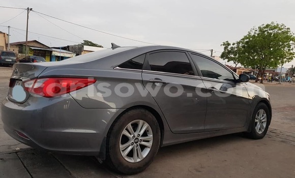 Sayi Na hannu Hyundai Sonata Black Mota in Cotonou a Benin Sayi Na hannu Hyundai Sonata Black Mota in Cotonou a Benin