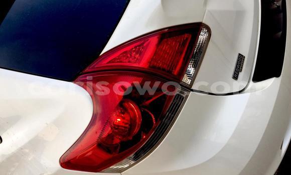 Buy New Toyota Venza White Car in Cotonou in Benign Buy New Toyota Venza White Car in Cotonou in Benign