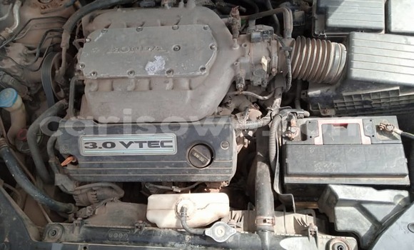 Ra Tuntun Honda Accord Brown Ọkọ̀ in Cotonou ni Benin Ra Tuntun Honda Accord Brown Ọkọ̀ in Cotonou ni Benin