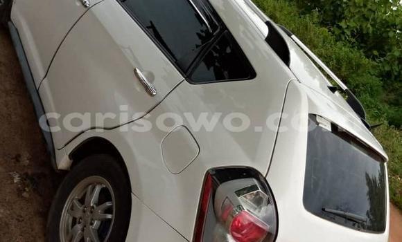 Buy Used Pontiac Vibe White Car in Cotonou in Benign