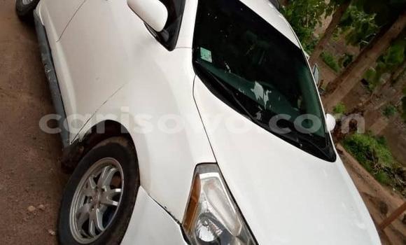 Buy Used Pontiac Vibe White Car in Cotonou in Benign Buy Used Pontiac Vibe White Car in Cotonou in Benign