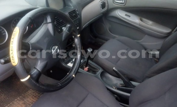 Sayi Na hannu Nissan Almera Blue Mota in Cotonou a Benin Sayi Na hannu Nissan Almera Blue Mota in Cotonou a Benin