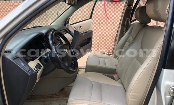 Acheter Occasion Voiture Toyota Highlander Gris à Cotonou, Benin Acheter Occasion Voiture Toyota Highlander Gris à Cotonou, Benin