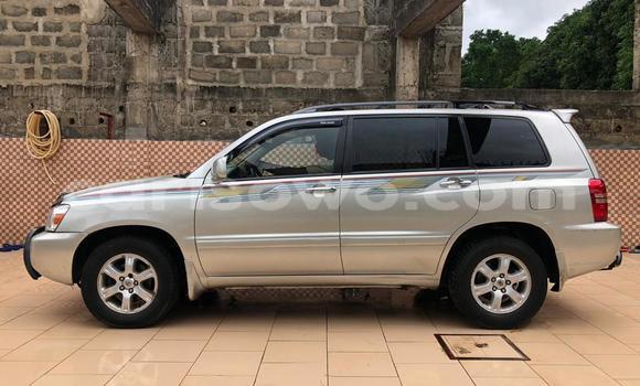 Acheter Occasion Voiture Toyota Highlander Gris à Cotonou, Benin Acheter Occasion Voiture Toyota Highlander Gris à Cotonou, Benin