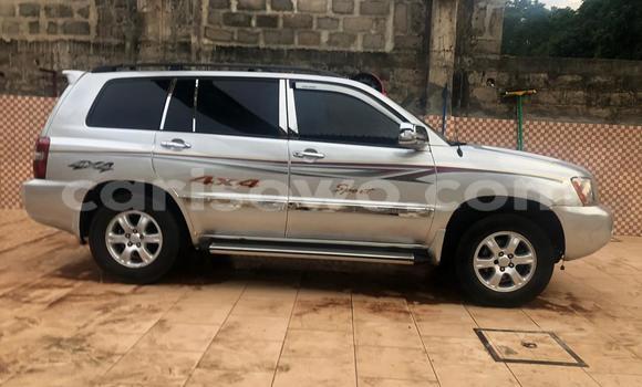Acheter Occasion Voiture Toyota Highlander Gris à Cotonou, Benin Acheter Occasion Voiture Toyota Highlander Gris à Cotonou, Benin
