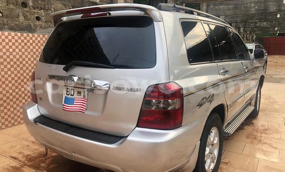 Acheter Occasion Voiture Toyota Highlander Gris à Cotonou, Benin Acheter Occasion Voiture Toyota Highlander Gris à Cotonou, Benin