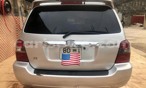 Acheter Occasion Voiture Toyota Highlander Gris à Cotonou, Benin Acheter Occasion Voiture Toyota Highlander Gris à Cotonou, Benin