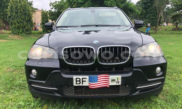 Ra Àlòkù BMW X5 Black Ọkọ̀ in Cotonou ni Benin