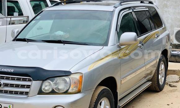 Buy Used Toyota Highlander Silver Car in Cotonou in Benign Buy Used Toyota Highlander Silver Car in Cotonou in Benign