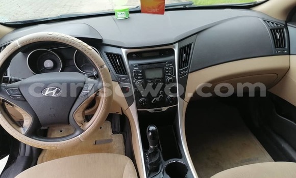 Acheter Neuf Voiture Hyundai Sonata Noir à Cotonou, Benin Acheter Neuf Voiture Hyundai Sonata Noir à Cotonou, Benin