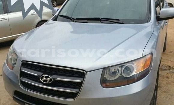 Ra Àlòkù Hyundai Santa Fe Blue Ọkọ̀ in Cotonou ni Benin