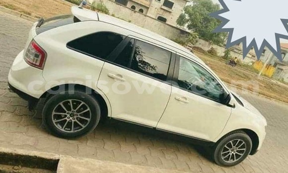 Acheter Occasion Voiture Ford Edge Blanc à Cotonou, Benin Acheter Occasion Voiture Ford Edge Blanc à Cotonou, Benin