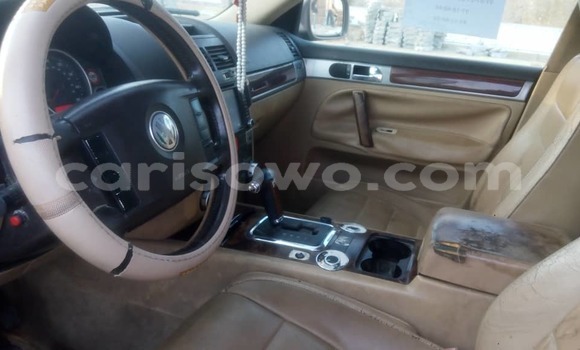 Acheter Occasion Voiture Volkswagen Touareg Marron à Cotonou, Benin Acheter Occasion Voiture Volkswagen Touareg Marron à Cotonou, Benin