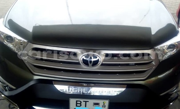 Ra Tuntun Toyota Highlander Silver Ọkọ̀ in Cotonou ni Benin Ra Tuntun Toyota Highlander Silver Ọkọ̀ in Cotonou ni Benin