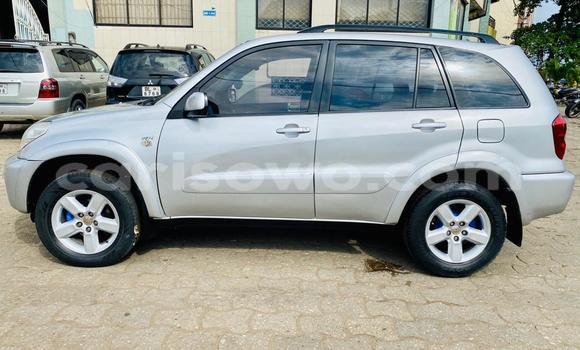 Acheter Occasion Voiture Toyota RAV4 Autre à Cotonou, Benin Acheter Occasion Voiture Toyota RAV4 Autre à Cotonou, Benin