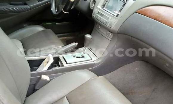 Sayi Na hannu Toyota Solara Black Mota in Cotonou a Benin Sayi Na hannu Toyota Solara Black Mota in Cotonou a Benin