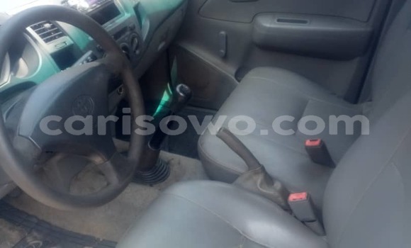 Acheter Occasion Voiture Toyota Hilux Blanc à Cotonou, Benin Acheter Occasion Voiture Toyota Hilux Blanc à Cotonou, Benin