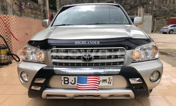 Ra Tuntun Toyota Highlander Silver Ọkọ̀ in Cotonou ni Benin Ra Tuntun Toyota Highlander Silver Ọkọ̀ in Cotonou ni Benin