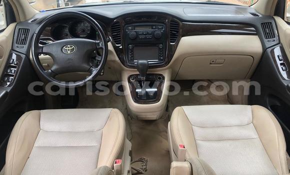 Ra Tuntun Toyota Highlander Silver Ọkọ̀ in Cotonou ni Benin Ra Tuntun Toyota Highlander Silver Ọkọ̀ in Cotonou ni Benin