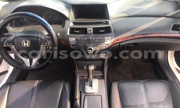Ra Àlòkù Honda Crosstour funfun Ọkọ̀ in Cotonou ni Benin Ra Àlòkù Honda Crosstour funfun Ọkọ̀ in Cotonou ni Benin