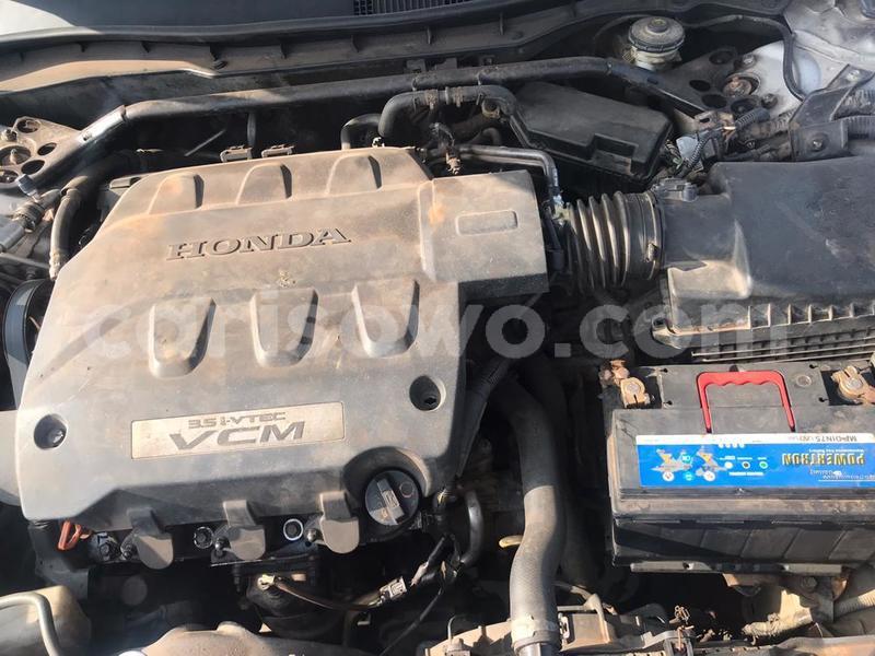 Big with watermark honda crosstour benin cotonou 9283