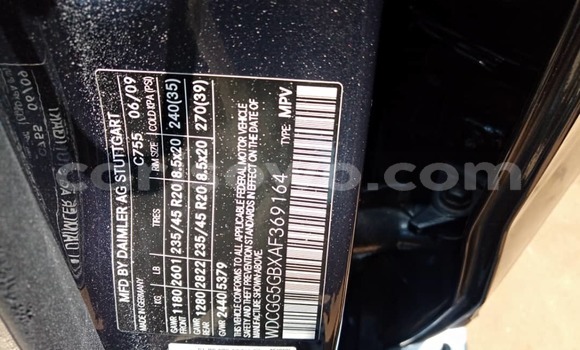 Buy New Mercedes-Benz GLK–Class Black Car in Cotonou in Benign Buy New Mercedes-Benz GLK–Class Black Car in Cotonou in Benign