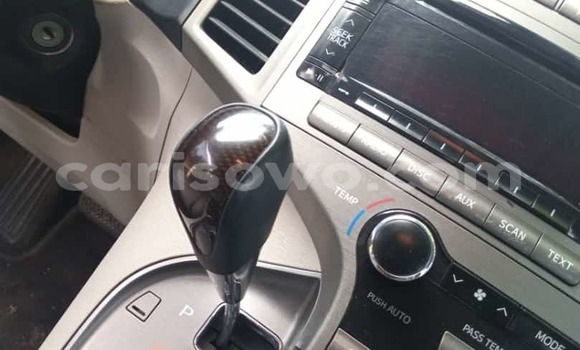 Buy New Toyota Venza White Car in Cotonou in Benign Buy New Toyota Venza White Car in Cotonou in Benign