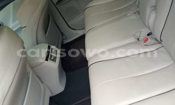 Buy New Toyota Venza White Car in Cotonou in Benign Buy New Toyota Venza White Car in Cotonou in Benign