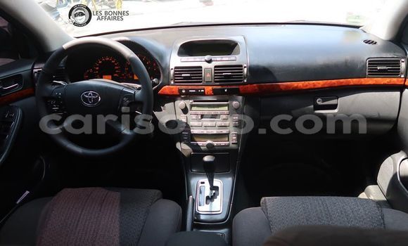 Acheter Occasion Voiture Toyota Avensis Gris à Cotonou, Benin Acheter Occasion Voiture Toyota Avensis Gris à Cotonou, Benin