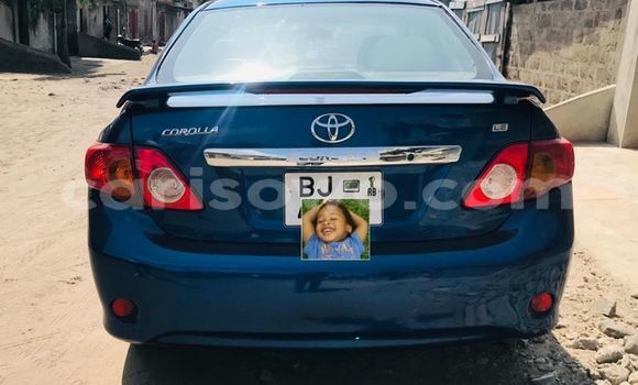 Acheter Occasion Voiture Toyota Corolla Bleu à Cotonou, Benin Acheter Occasion Voiture Toyota Corolla Bleu à Cotonou, Benin