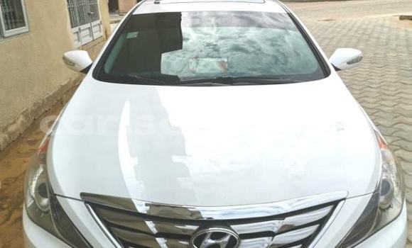 Acheter Occasion Voiture Hyundai Sonata Blanc à Cotonou, Benin Acheter Occasion Voiture Hyundai Sonata Blanc à Cotonou, Benin