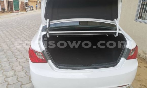 Acheter Occasion Voiture Hyundai Sonata Blanc à Cotonou, Benin Acheter Occasion Voiture Hyundai Sonata Blanc à Cotonou, Benin