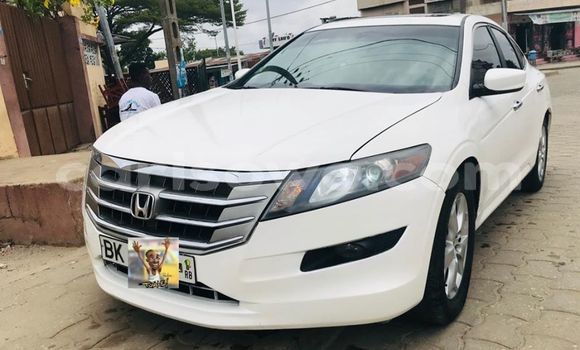 Acheter Occasion Voiture Honda Crosstour Blanc à Cotonou, Benin Acheter Occasion Voiture Honda Crosstour Blanc à Cotonou, Benin