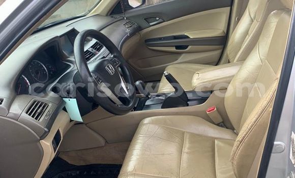 Acheter Occasion Voiture Honda Accord Gris à Cotonou, Benin Acheter Occasion Voiture Honda Accord Gris à Cotonou, Benin