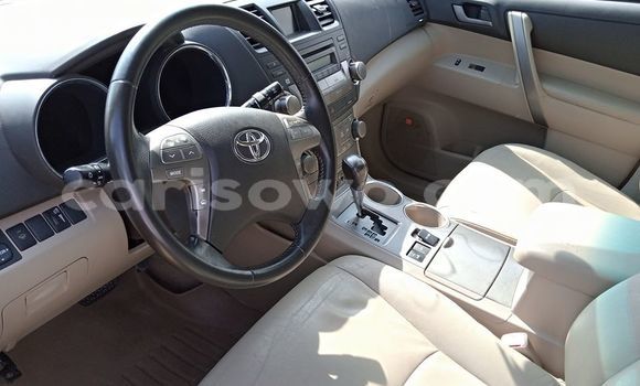 Acheter Occasion Voiture Toyota Highlander Noir à Abomey, Benin Acheter Occasion Voiture Toyota Highlander Noir à Abomey, Benin