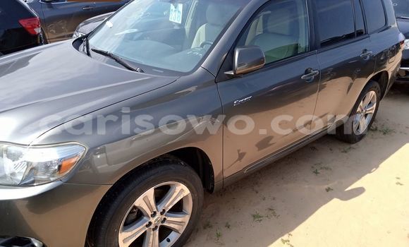 Acheter Occasion Voiture Toyota Highlander Noir à Abomey, Benin Acheter Occasion Voiture Toyota Highlander Noir à Abomey, Benin